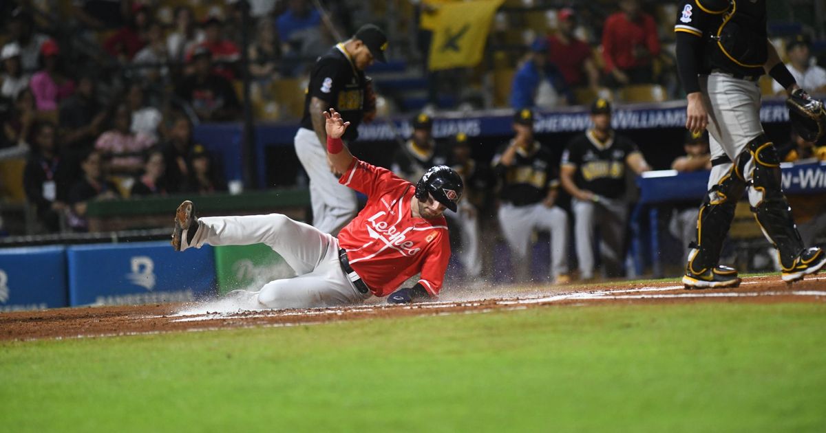 Photo: sportscroll.com Charleston Powers Past Opponents with Four Home Runs in Atlantic League Action