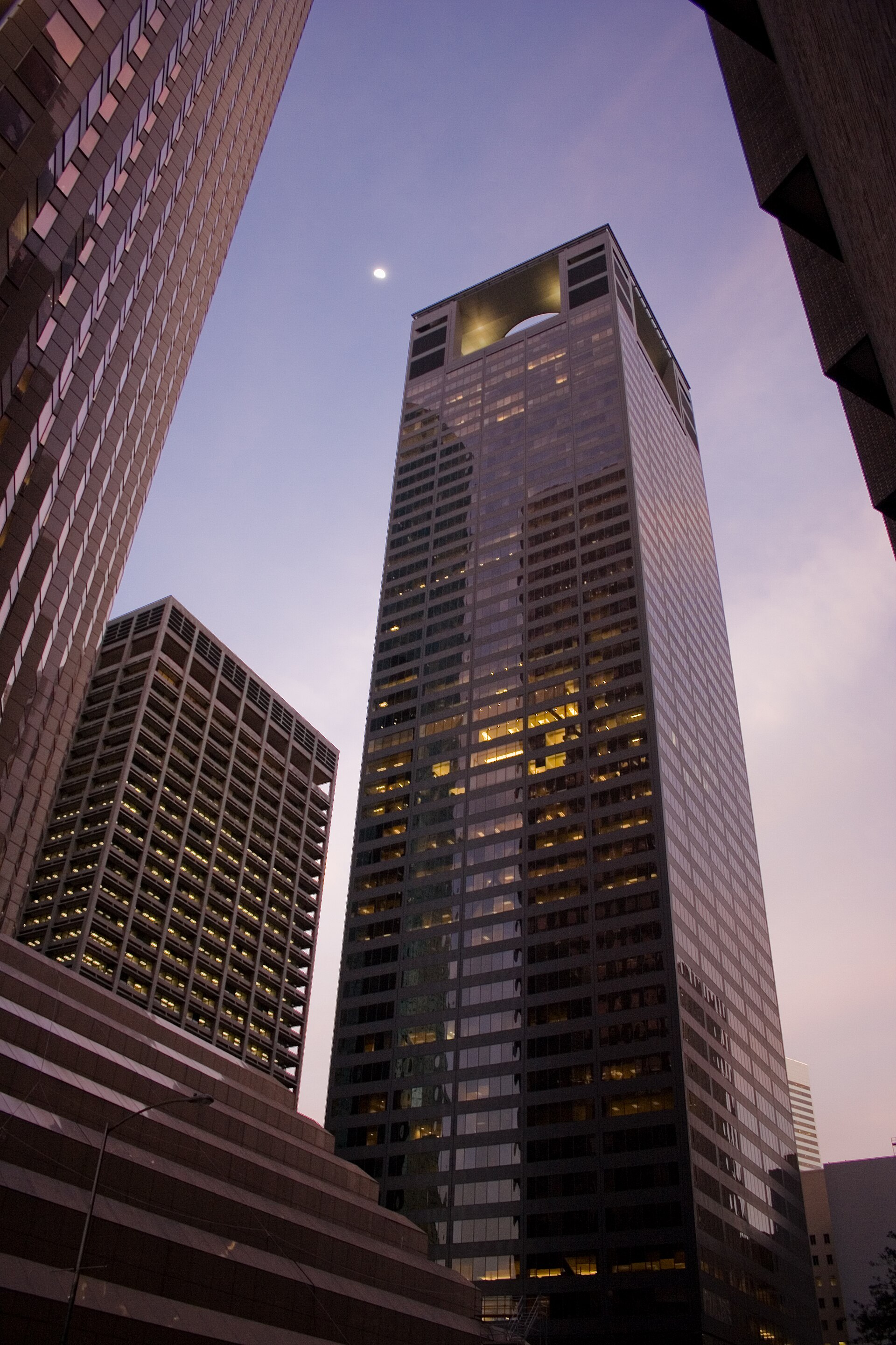 CenterPoint Energy — Wikimedia Commons