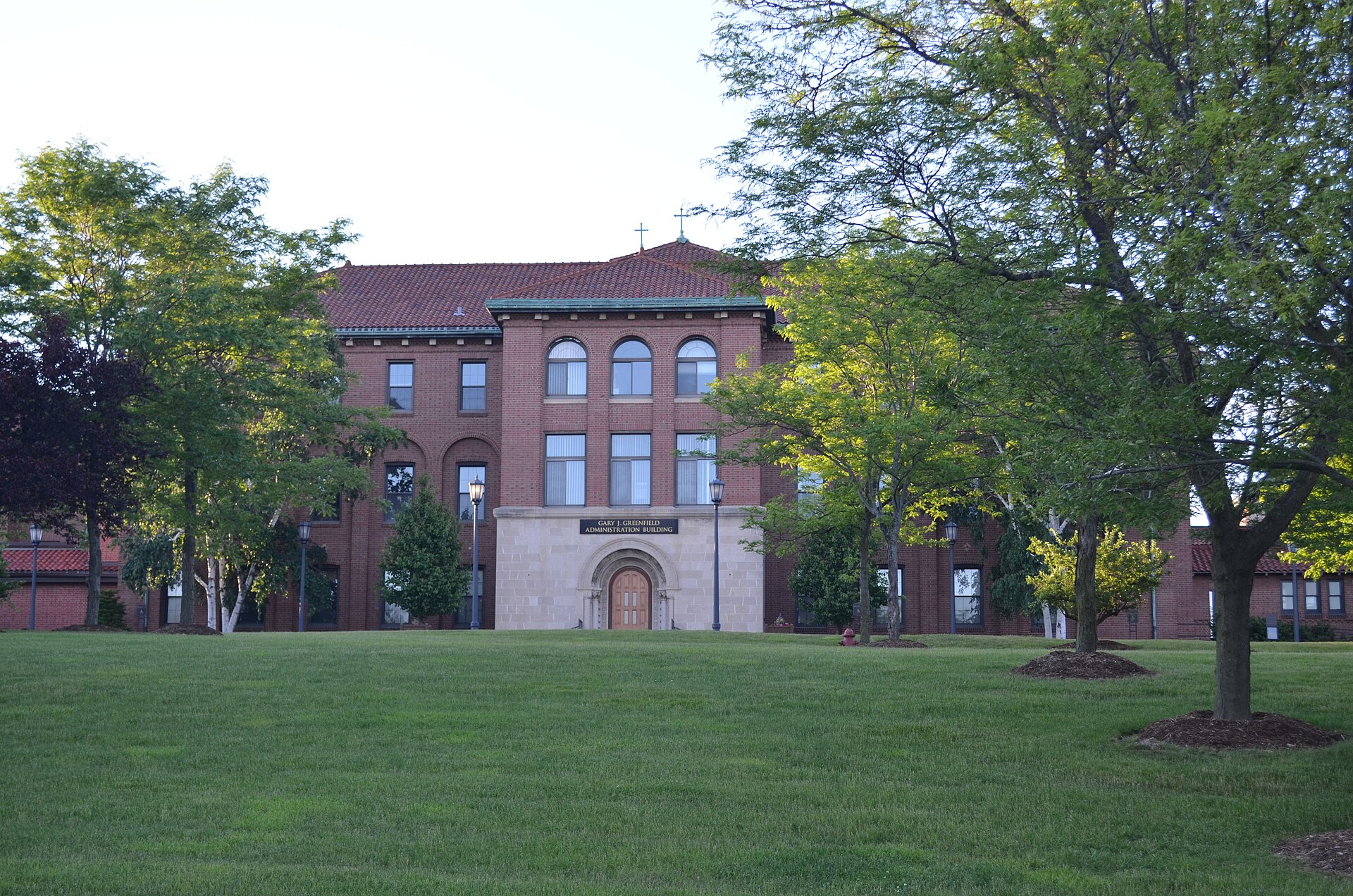 Wisconsin Lutheran College — Wikimedia Commons