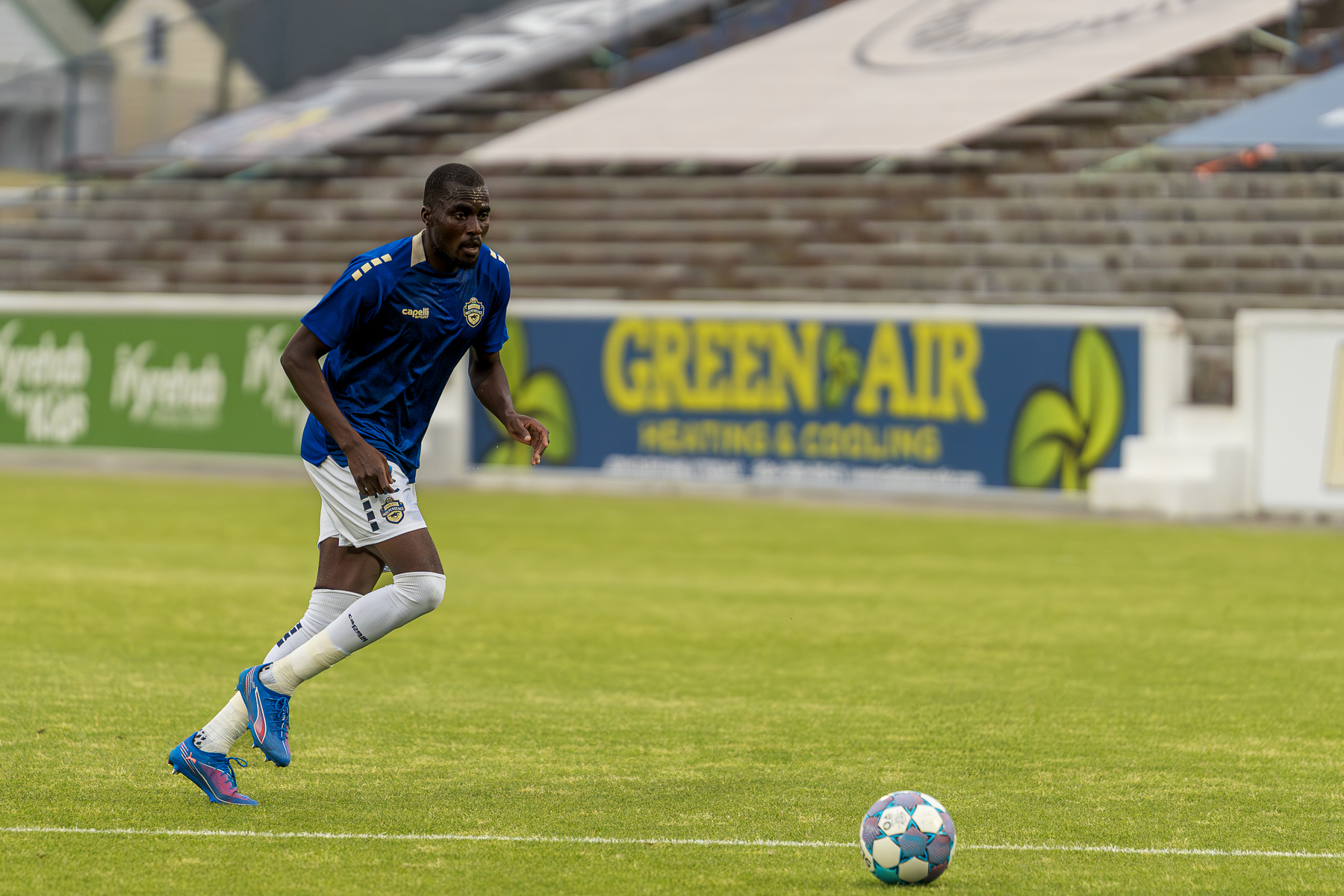 Prinx Tires USL Cup — Wikimedia Commons