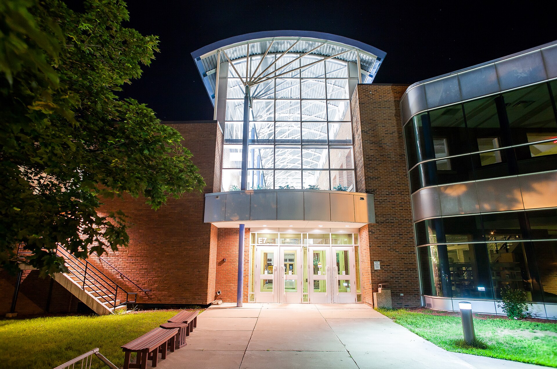 Riverland Community College — Wikimedia Commons