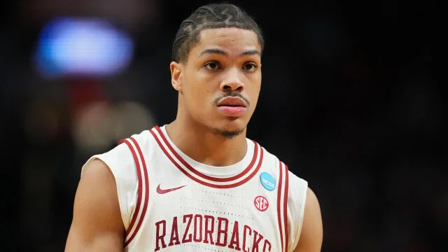 Arkansas hosts coveted JUCO big man on official visit