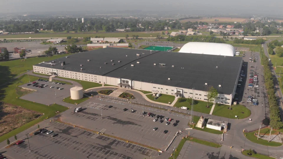 Spooky Nook Sports — Wikimedia Commons