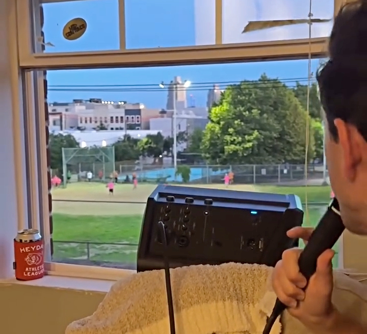 Olde Kensington kickball games get live soundtrack from window band
