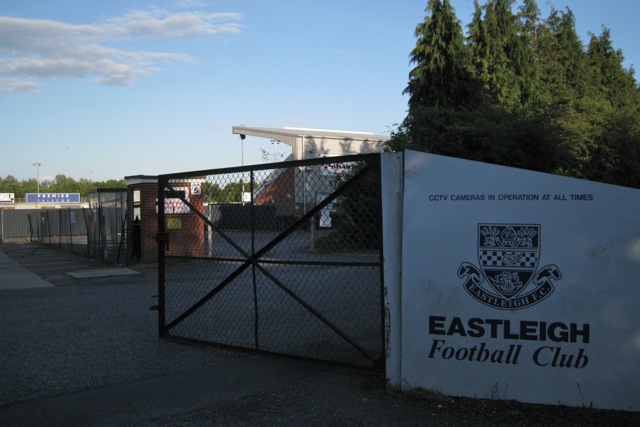 Eastleigh FC — Wikimedia Commons