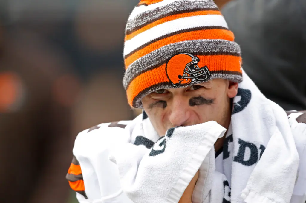 Fumbled Glory: Johnny Manziel’s Biggest Career-Ruining Mistakes