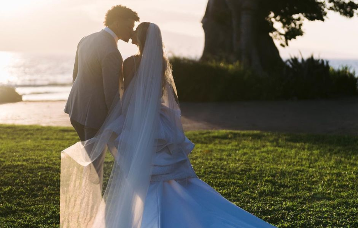 La Lujosa Boda de Patrick Mahomes en Hawái: 25 Fotos Increíbles