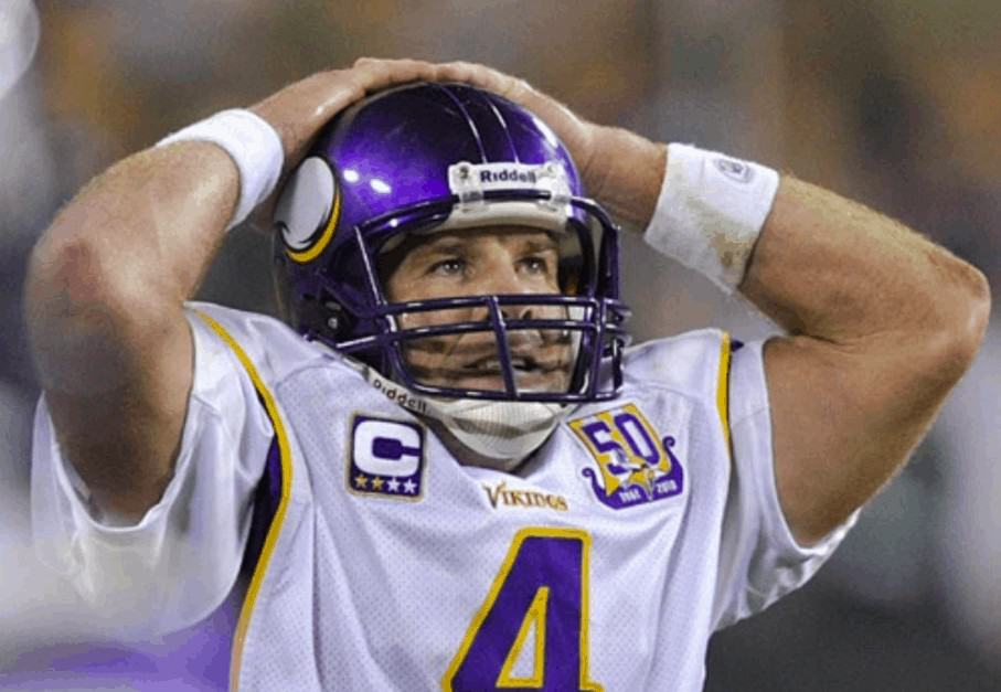 40 NFL Mistakes Fans Just Can’t Forget