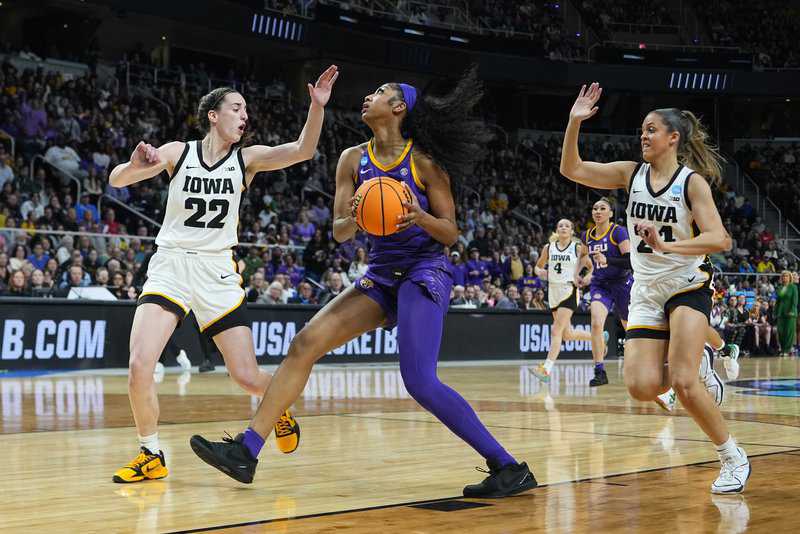 Ncaa Womens Basketball: Ncaa Tournament Albany Regional Lsu Vs Iowa