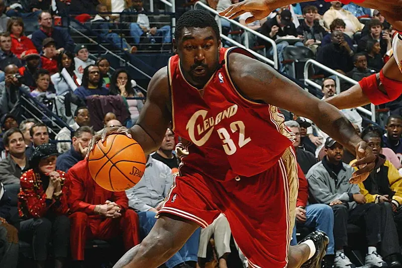 Robert "Tractor" Traylor